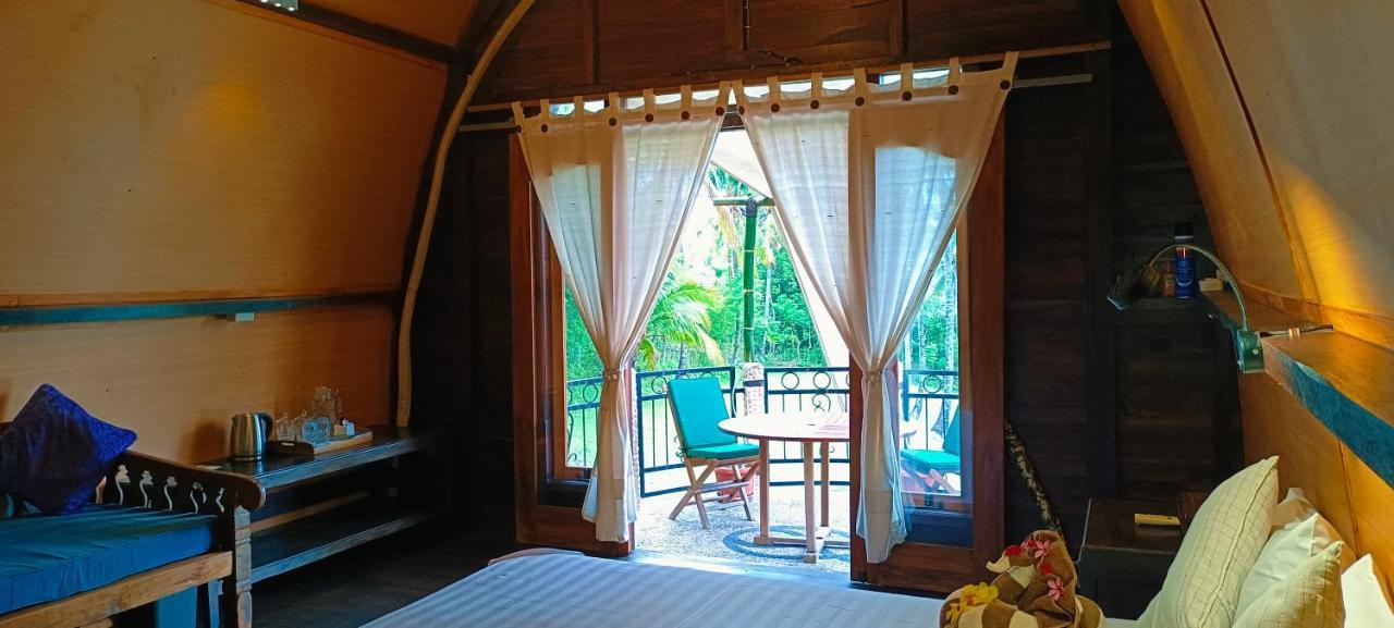 Stargate Villa Pintu Bintang Pemenang ภายนอก รูปภาพ